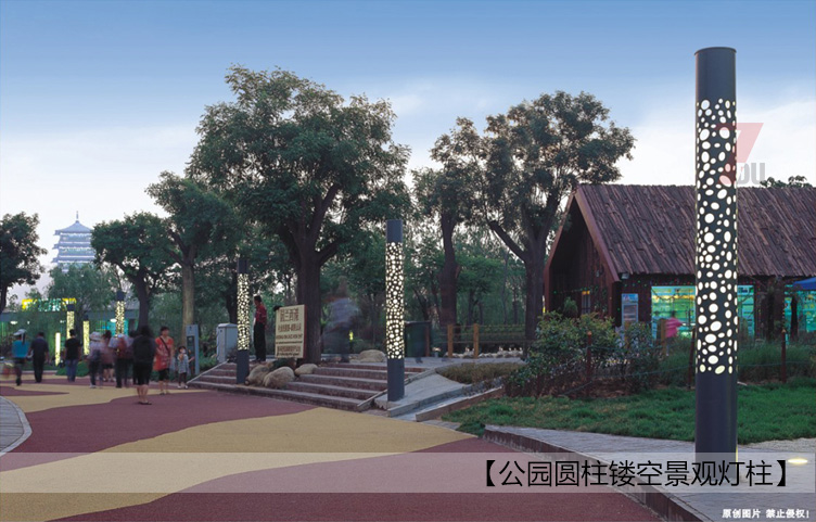 4米公园圆柱形镂空动漫画在线无限制免费看柱实景